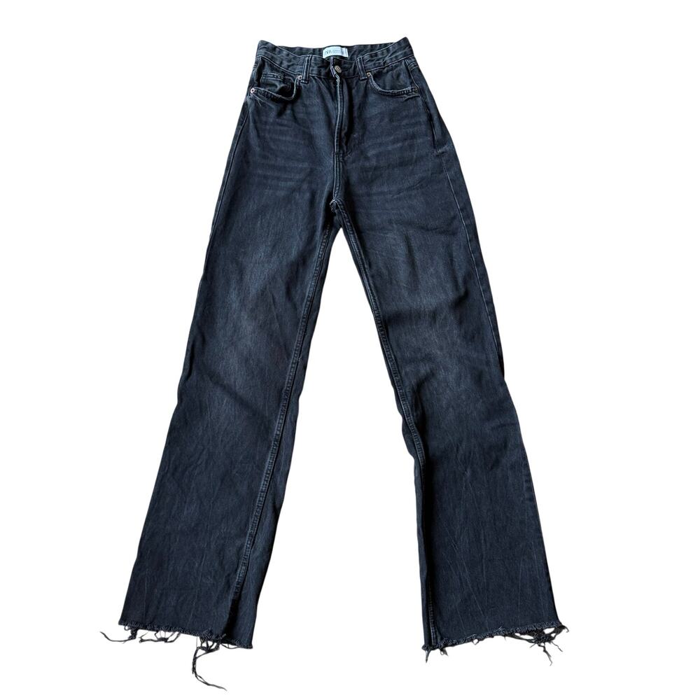 Zara Straight Leg High Waist Black Denim Jeans Size 2 Classic Flare Frayed Hem